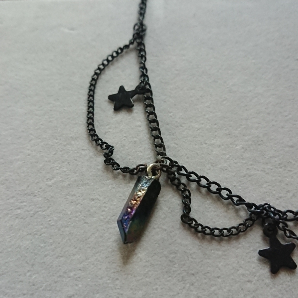 Dainty Black Star and charm Choker Necklace - Picture 8 of 9